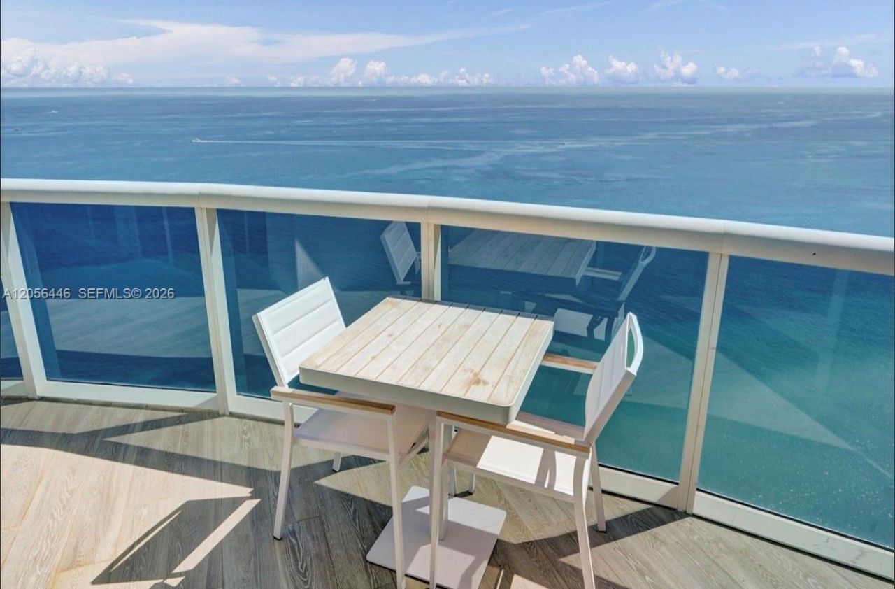 15901 Collins Ave, Unit 4301, Sunny Isles Beach, FL 33160 Photo