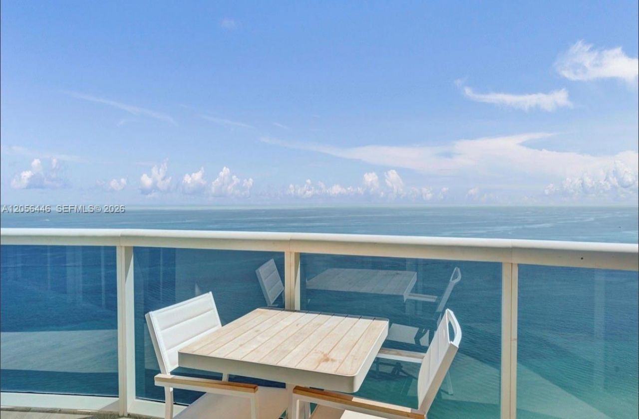 15901 Collins Ave, Unit 4301, Sunny Isles Beach, FL 33160 Photo