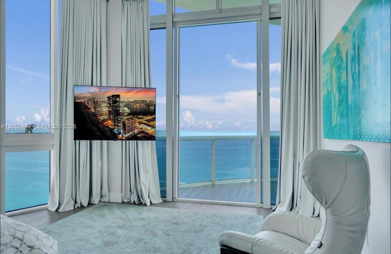 15901 Collins Ave, Unit 4301, Sunny Isles Beach, FL 33160 Photo