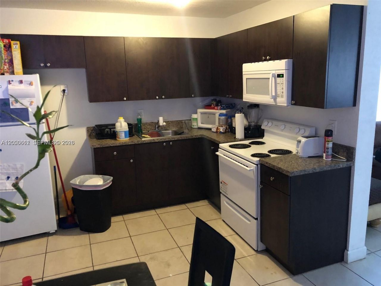 2735 NW 27th St , Miami, FL 33142 Photo