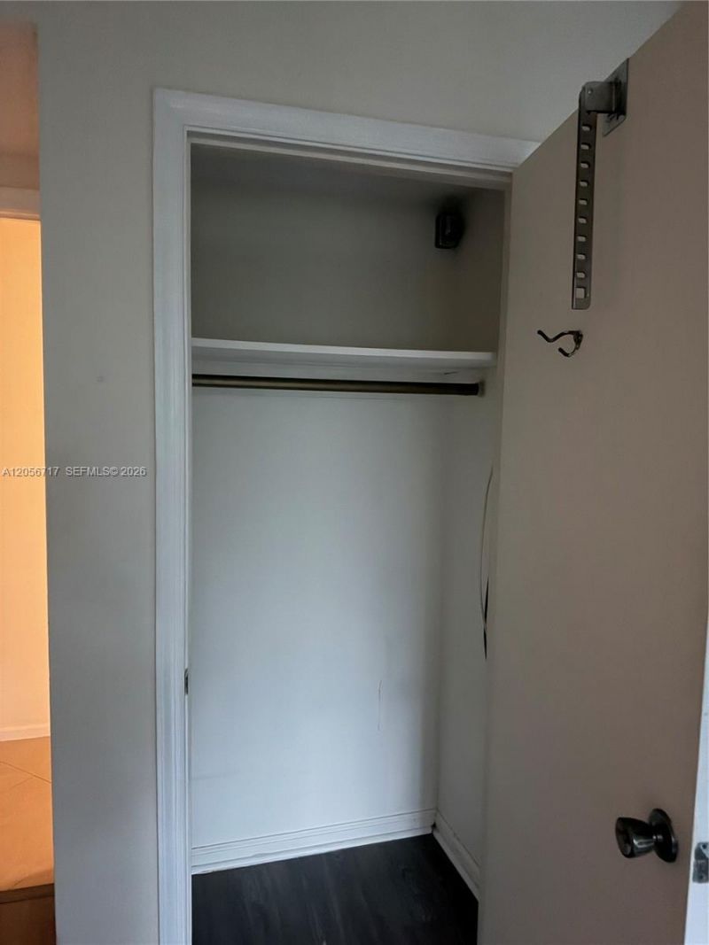5700 NE 22nd Way, Unit 324, Fort Lauderdale, FL 33308 Photo