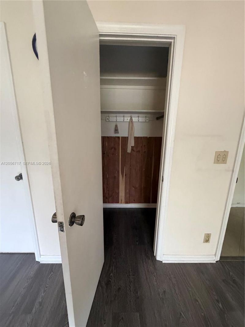 5700 NE 22nd Way, Unit 324, Fort Lauderdale, FL 33308 Photo