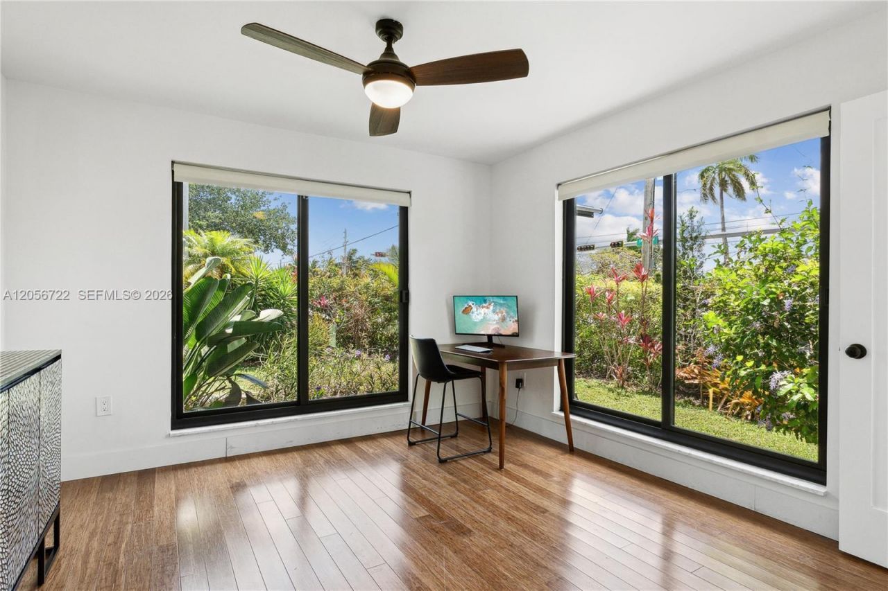 1545 Miller Rd , Coral Gables, FL 33146 Photo