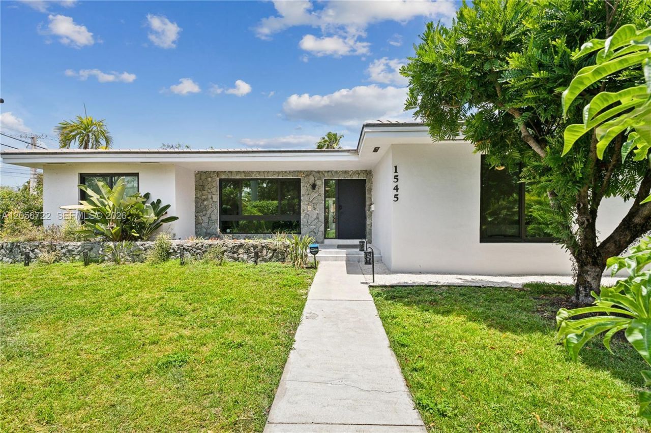 1545 Miller Rd , Coral Gables, FL 33146 Photo