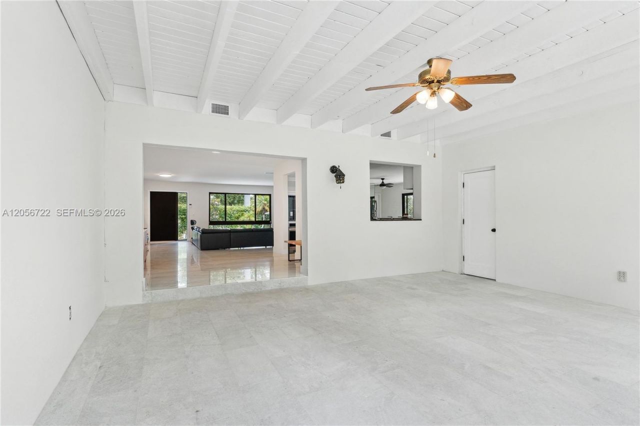 1545 Miller Rd , Coral Gables, FL 33146 Photo