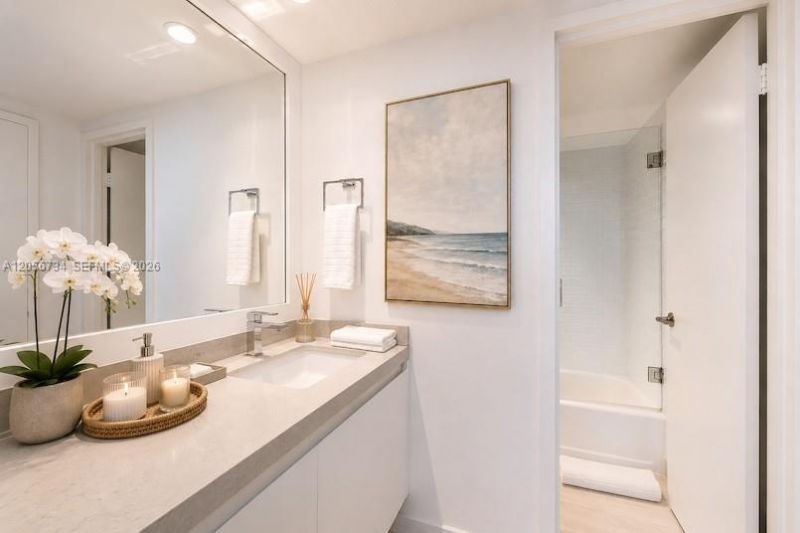 100 Lincoln Rd , Unit 619, Miami Beach, FL 33139 Photo