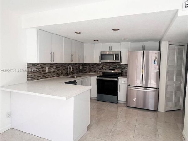 3770 SW 59th Ter, Unit 53, Davie, FL 33314
