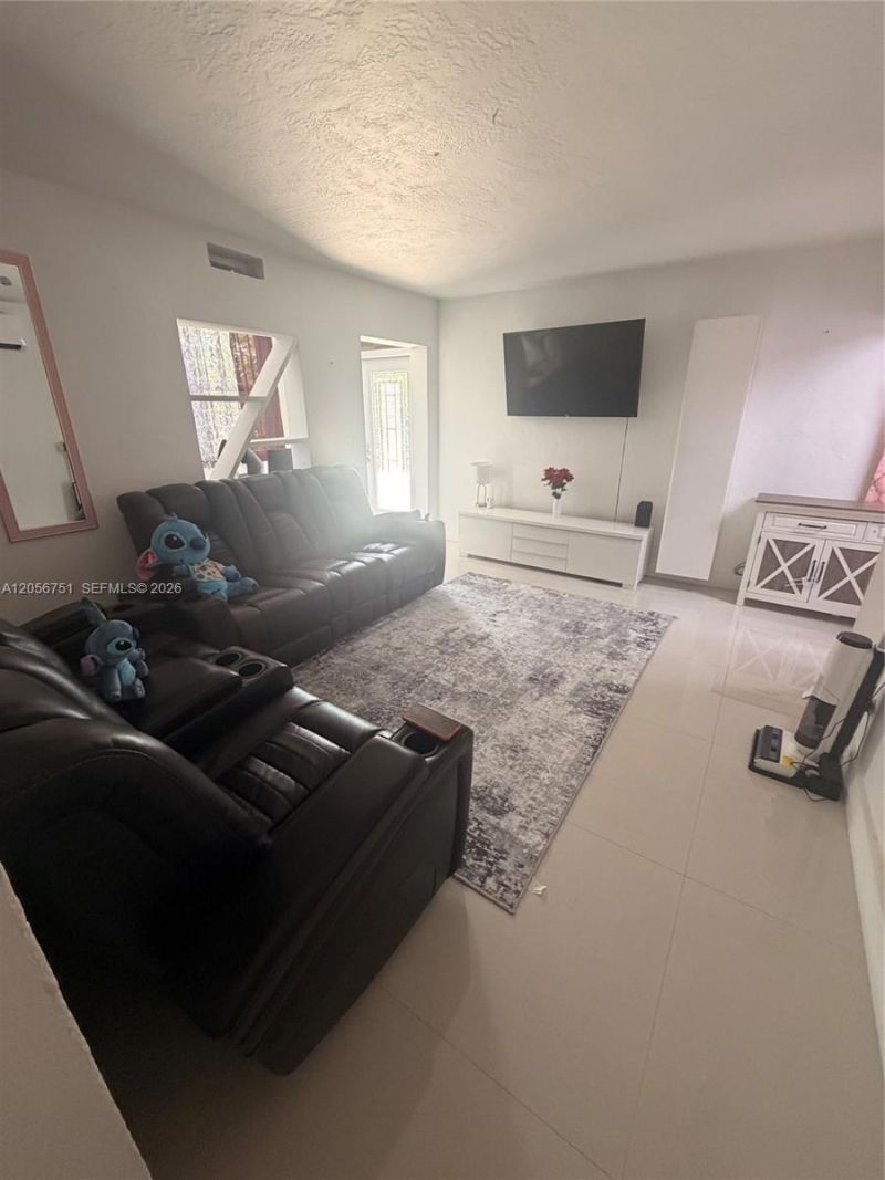 14985 Leisure Dr , Homestead, FL 33033 Photo