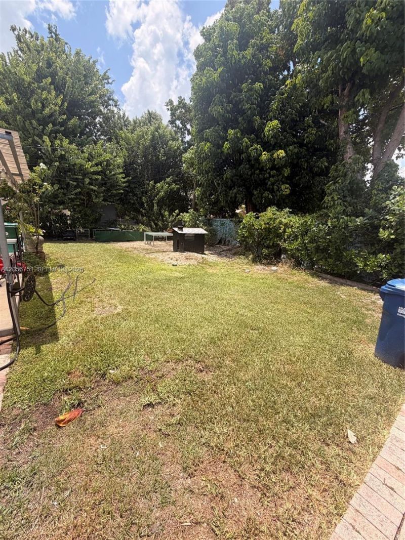 14985 Leisure Dr , Homestead, FL 33033 Photo