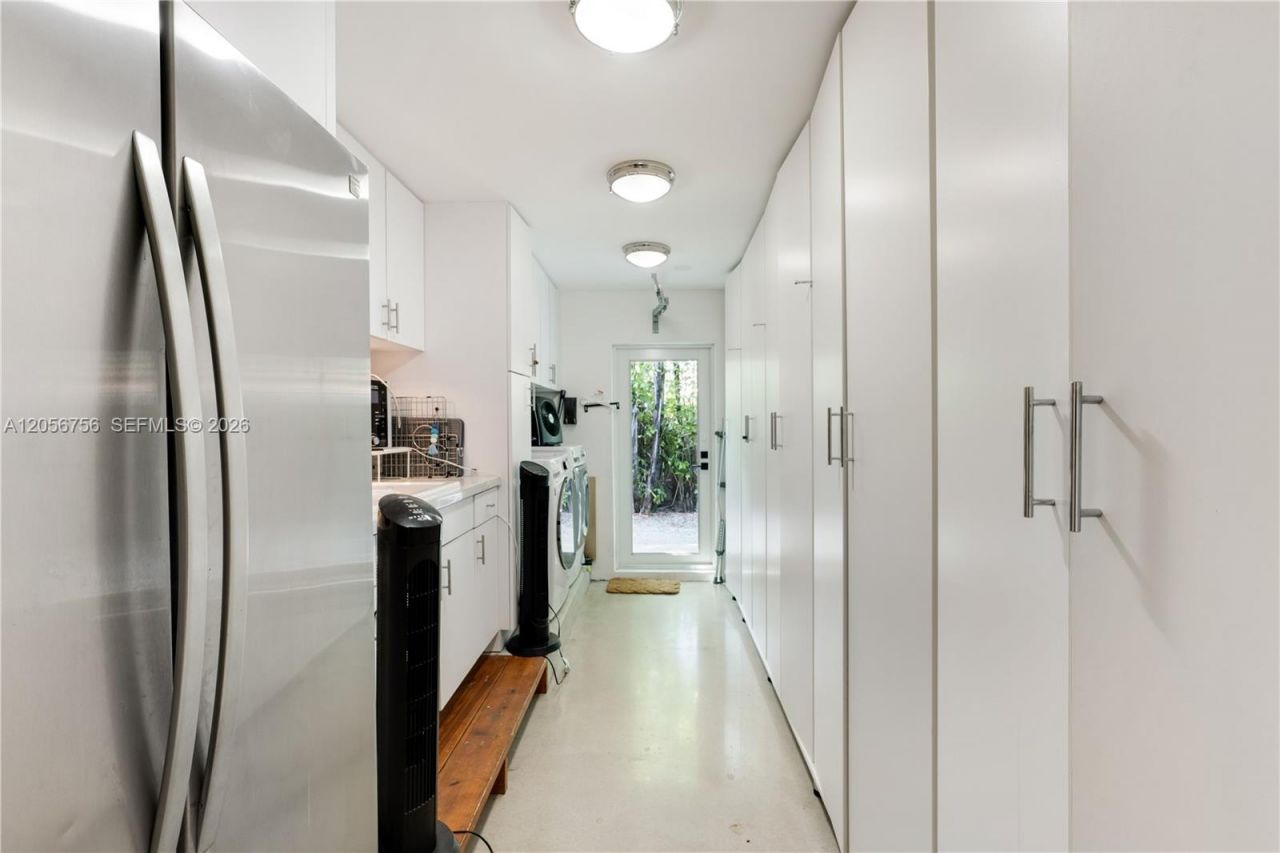 270 Island Dr , Key Biscayne, FL 33149 Photo