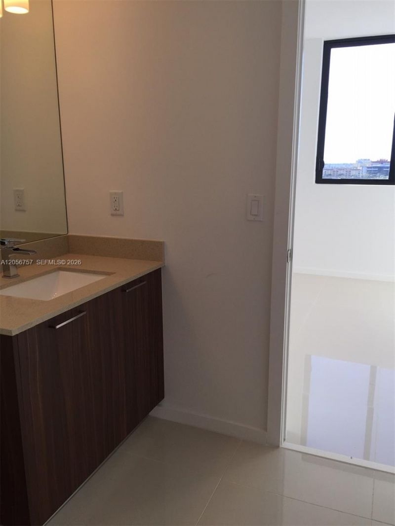 5252 NW 85th Ave, Unit 801, Doral, FL 33166 Photo