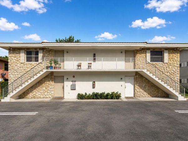 4341 RIVERSIDE Drive, Unit A-D, Coral Springs, FL 33065