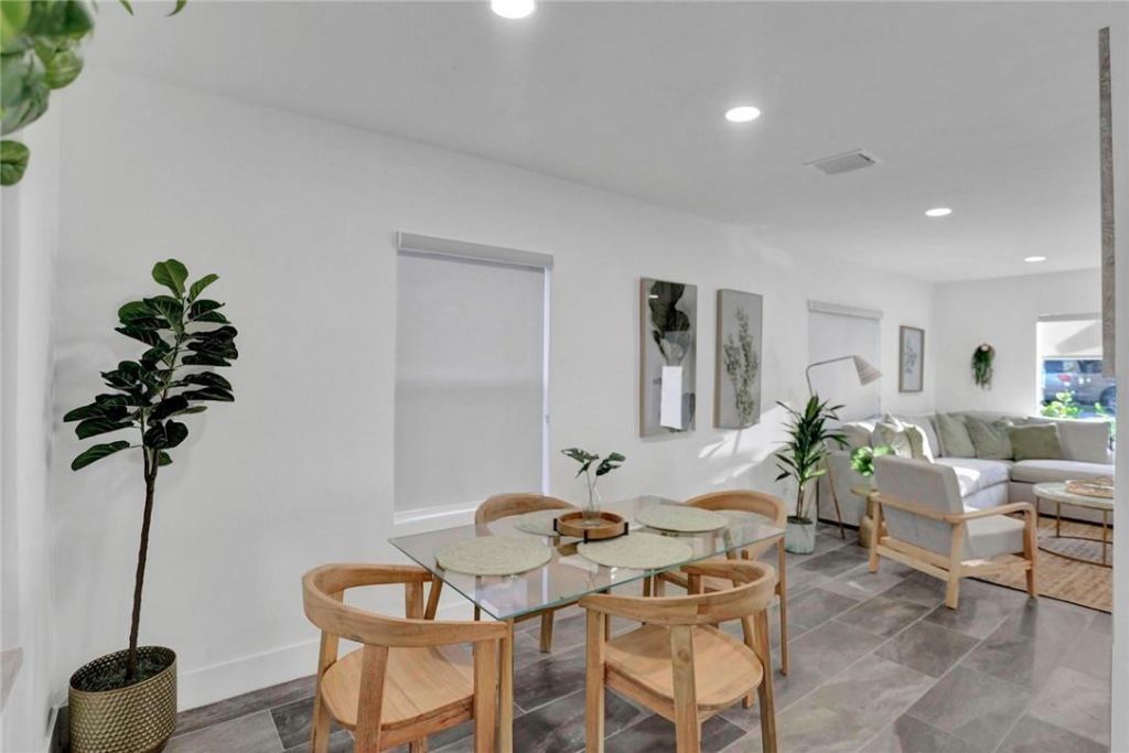1121 SW 15th Avenue, Fort Lauderdale, FL 33312 Photo
