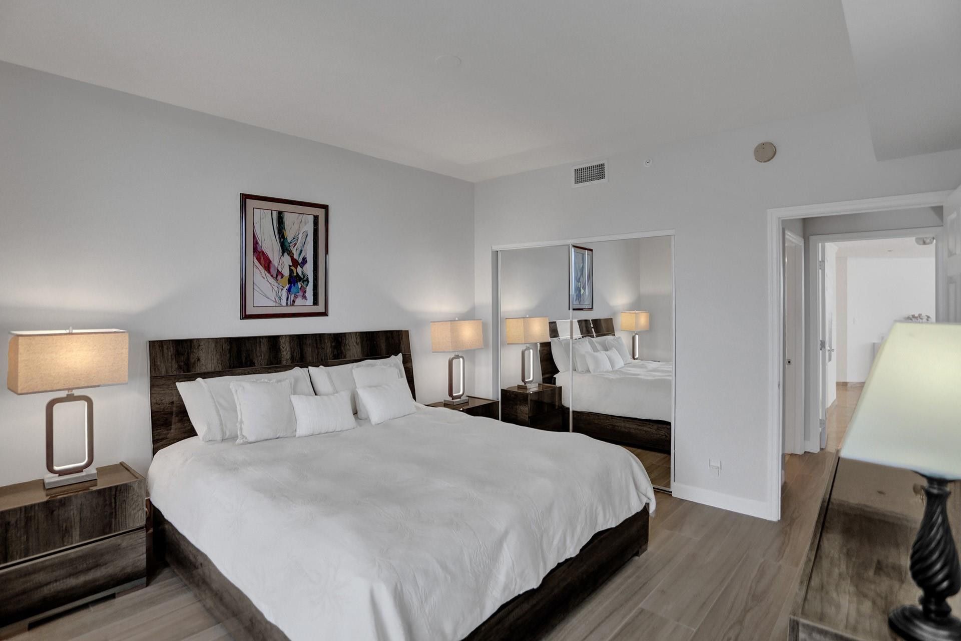 3100 N Ocean Boulevard, Unit 808, Fort Lauderdale, FL 33308 Photo
