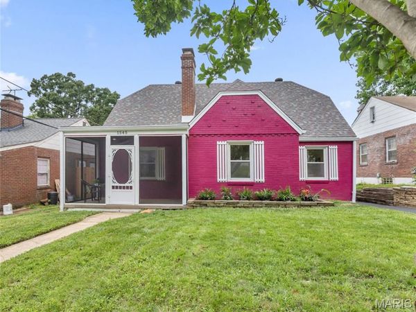 1545 Moore Place , University City, MO 63130