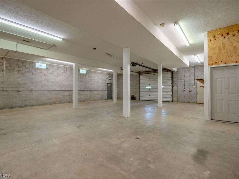 3249 Coral Road NW, Malvern, OH 44644 Photo 14