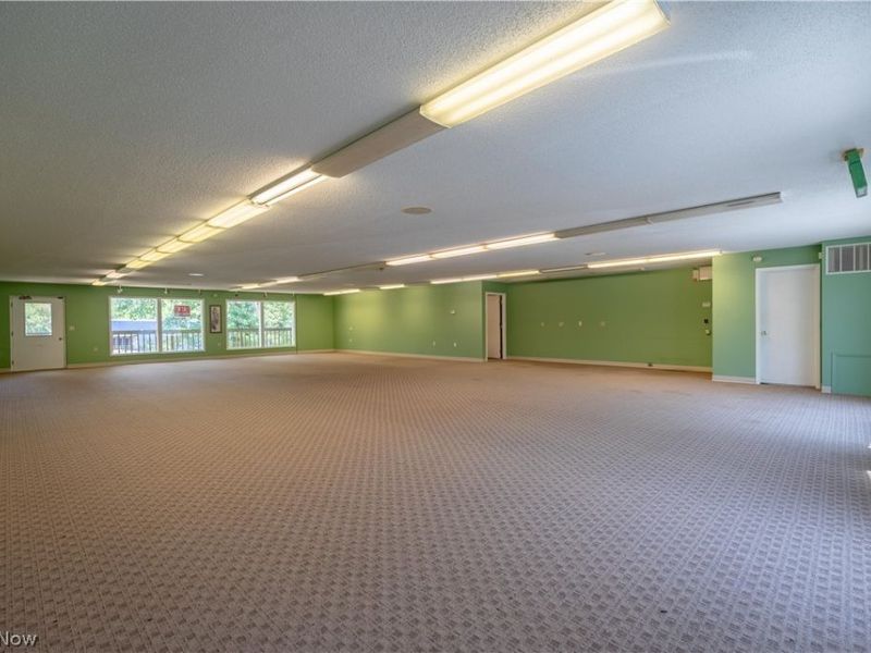 3249 Coral Road NW, Malvern, OH 44644 Photo 3