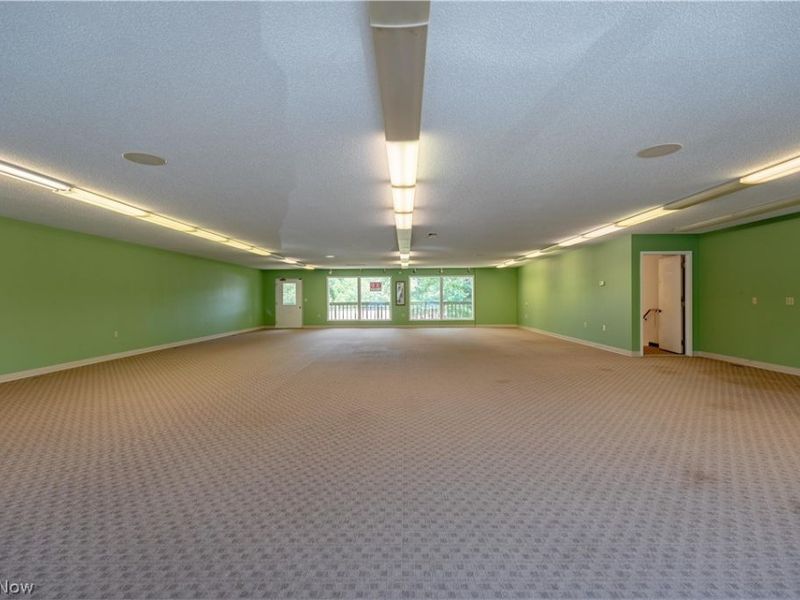 3249 Coral Road NW, Malvern, OH 44644 Photo 6
