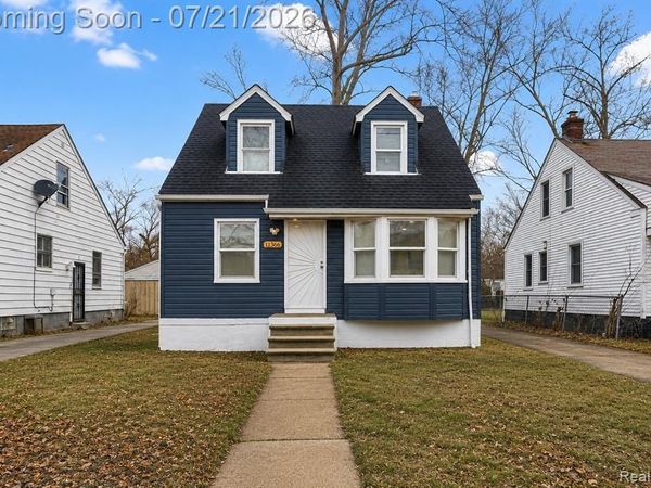 11366 Vaughan Street, Detroit, MI 48228