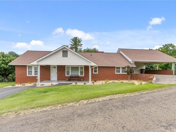 290 Riverview Drive , Sparta, NC 28675