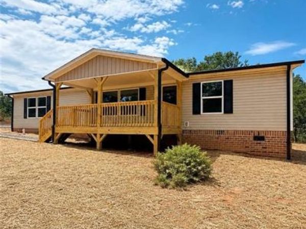 1030 Hodges Mill Road , Dobson, NC 27017