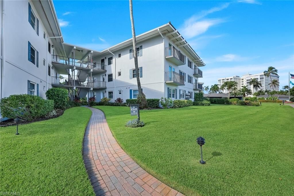 3400 Gulf Shore Blvd N, Unit B2, Naples, FL 34103 Photo