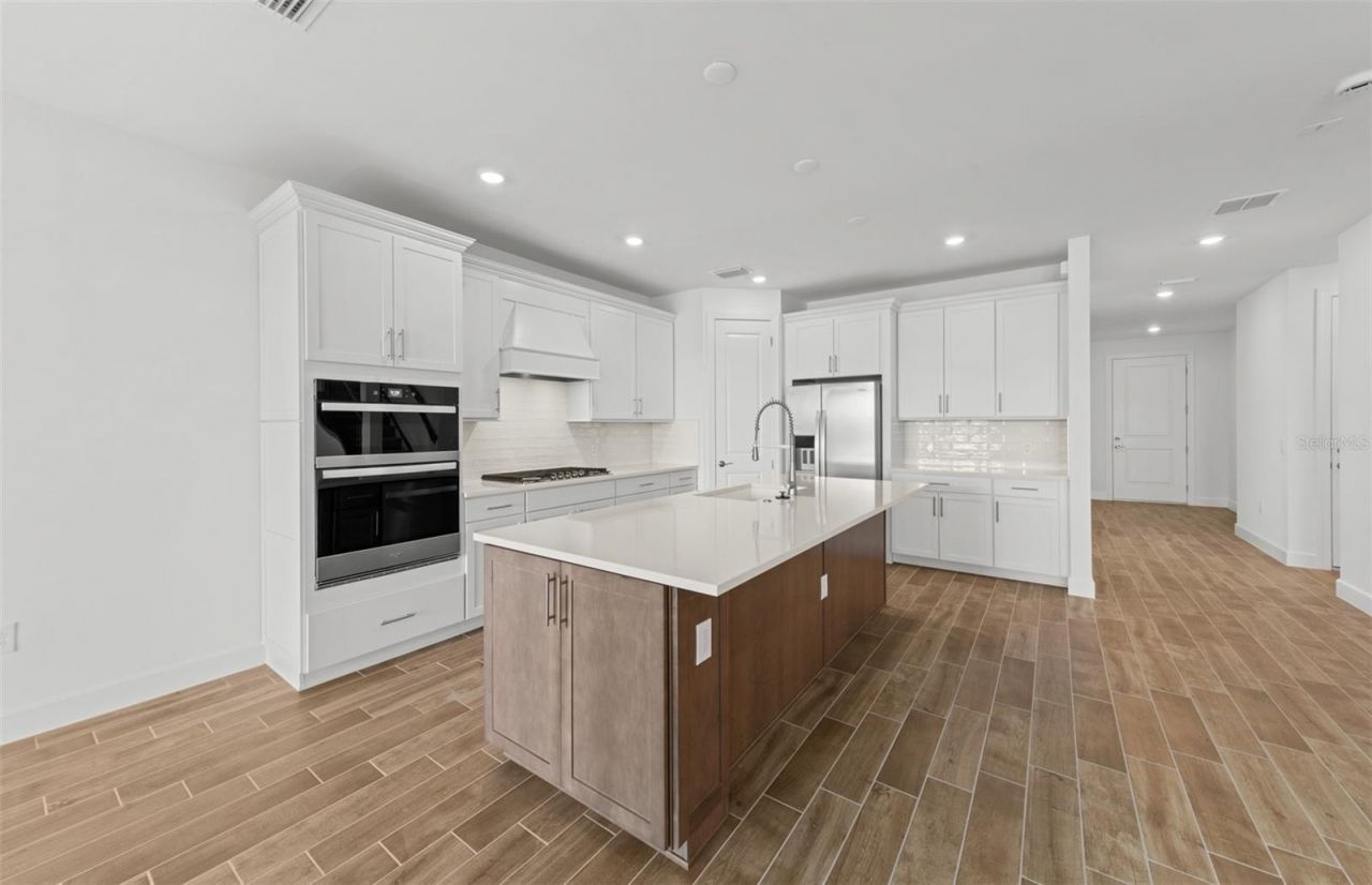 7617 Fulham Avenue , Bradenton, FL 34210 Photo