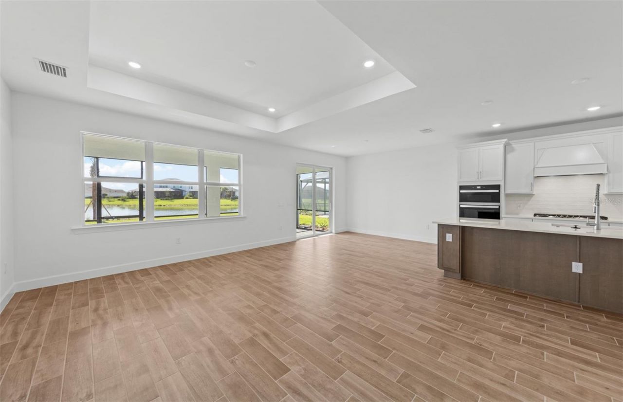 7617 Fulham Avenue , Bradenton, FL 34210 Photo