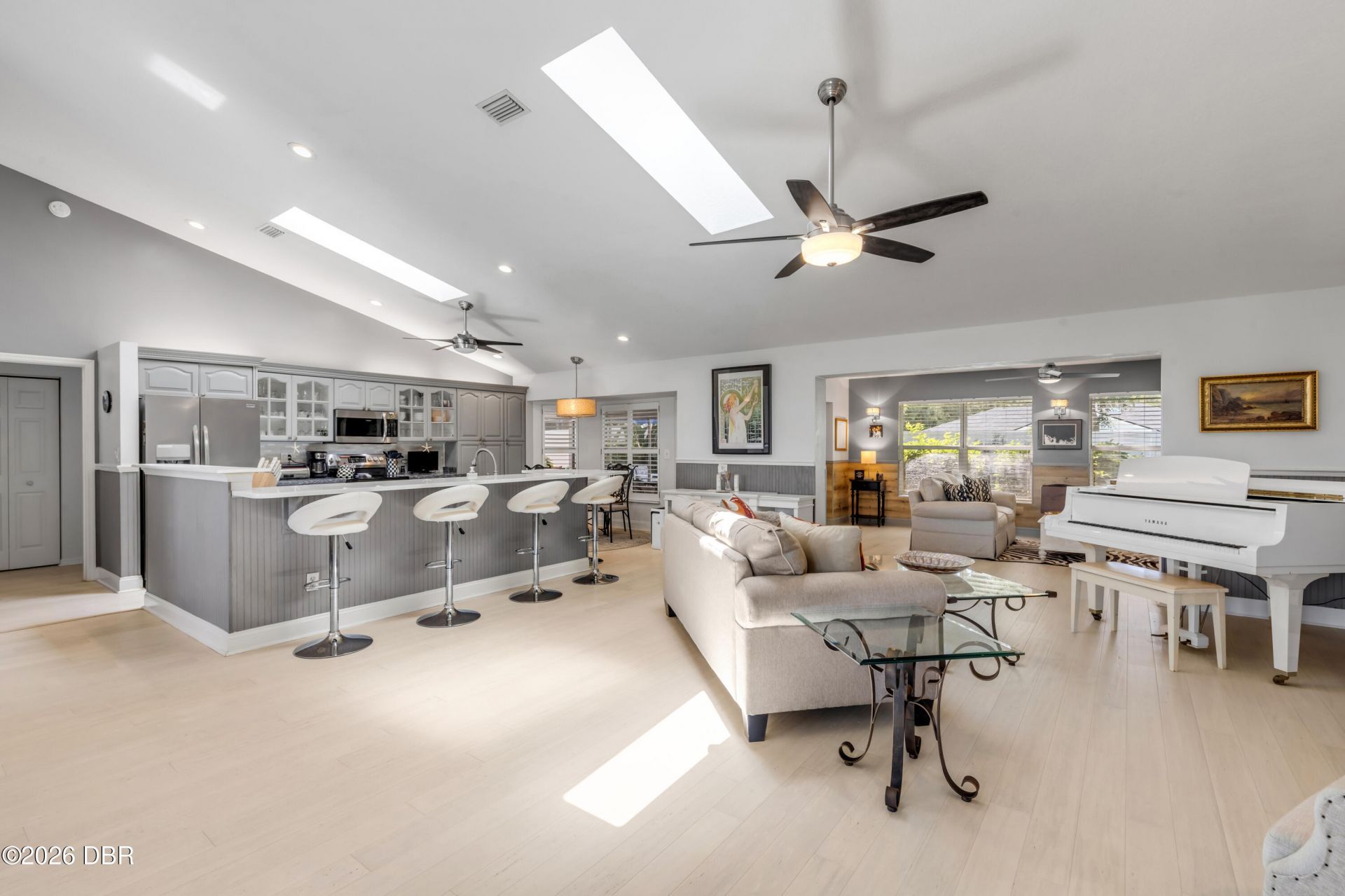 815 E 7th Avenue, New Smyrna Beach, FL 32169 Photo