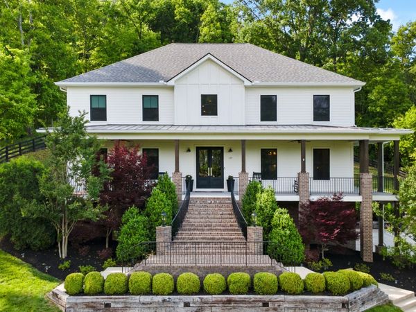 119 Century Oak Dr, Franklin, TN 37069