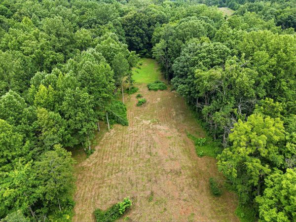 189 Bud Pvt Ln, Unit 11, Cottontown, TN 37048