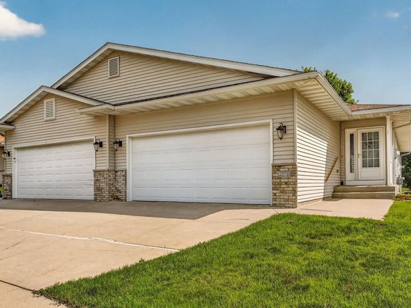 2970 Kenosha Drive NW, Rochester, MN 55901
