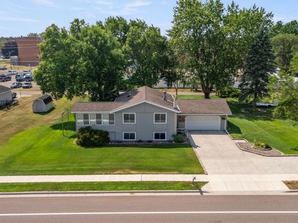 814 4th Street SE, Little Falls, MN 56345