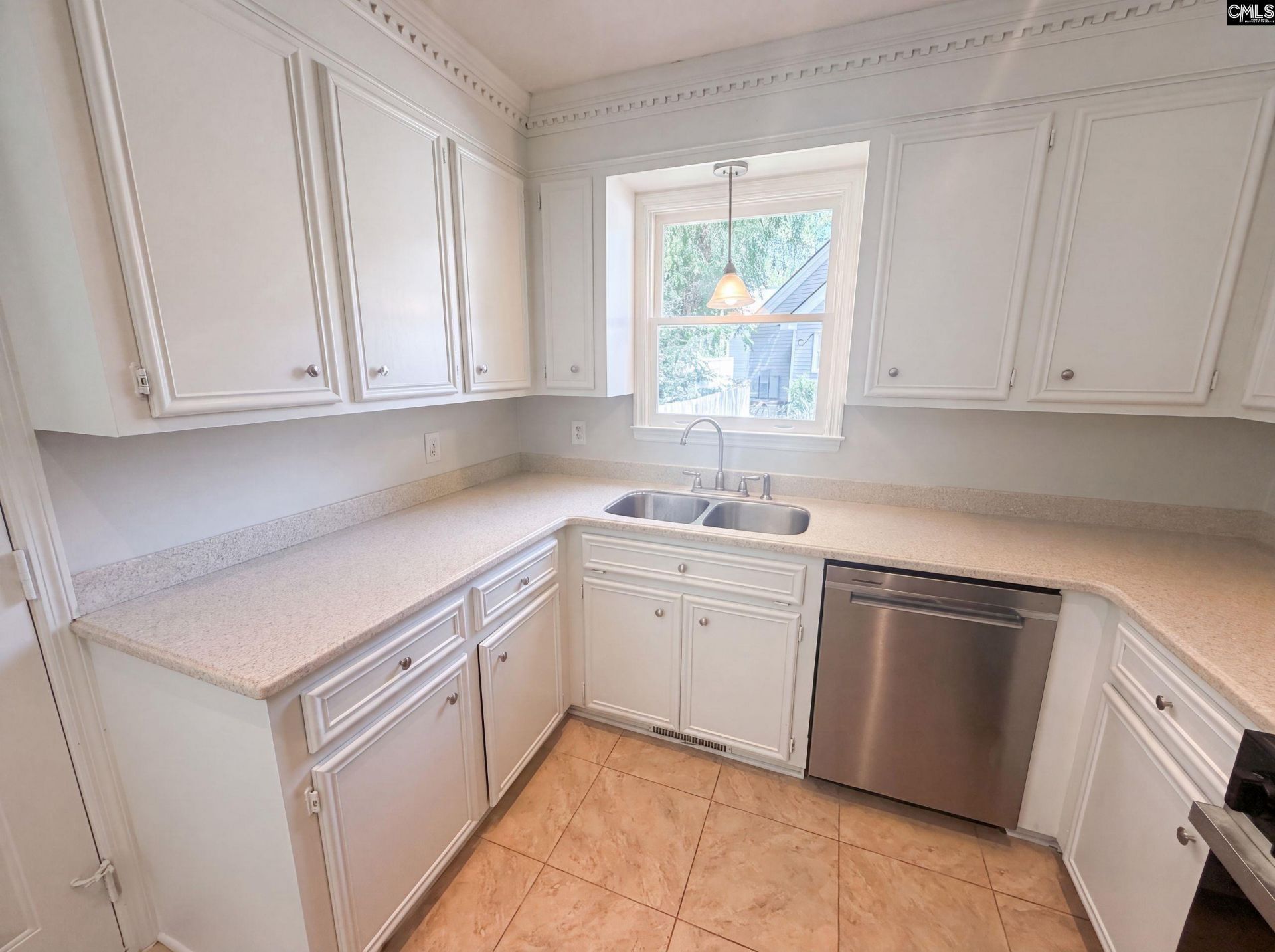 153 Courtney Oak Drive  Photo 11