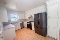 153 Courtney Oak Drive  photo 4