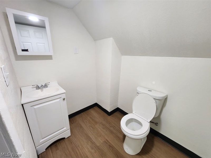 12905 Watterson Avenue, Cleveland, OH 44105 Photo 11