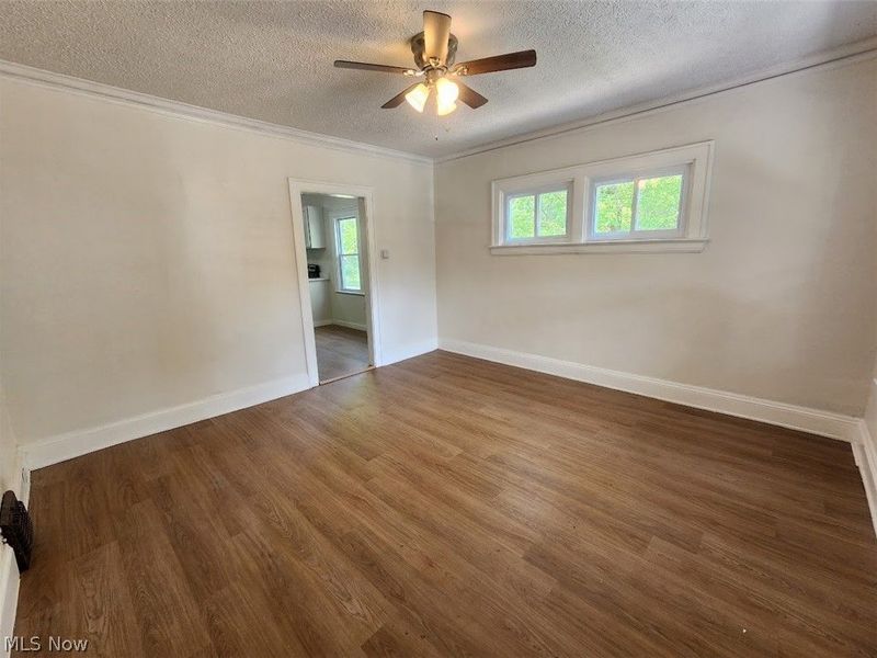 12905 Watterson Avenue, Cleveland, OH 44105 Photo 3