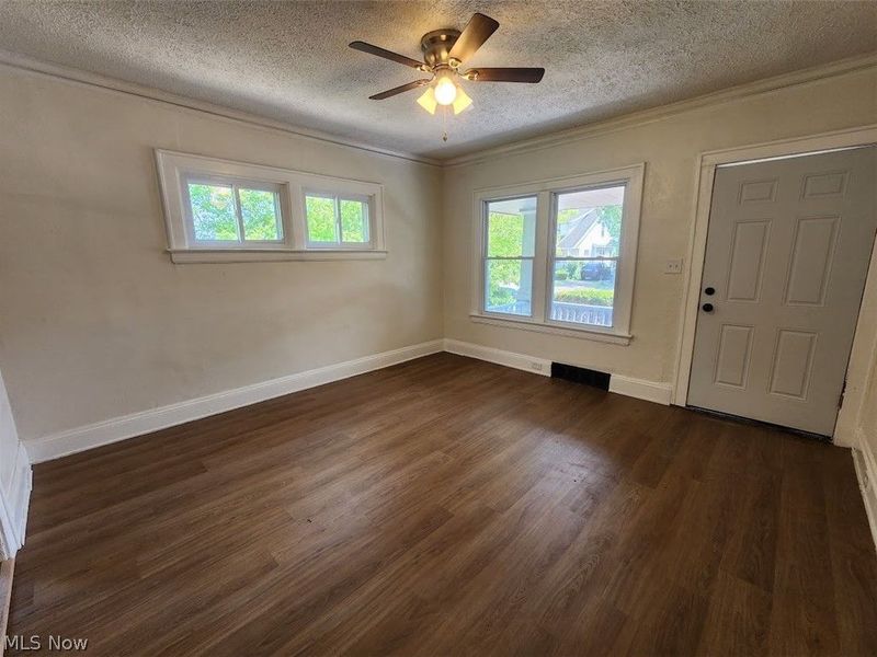 12905 Watterson Avenue, Cleveland, OH 44105 Photo 4