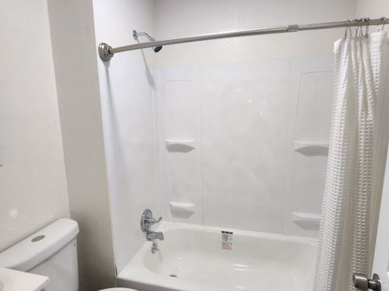 12905 Watterson Avenue, Cleveland, OH 44105 Photo 6