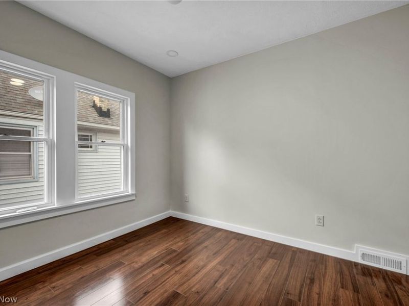 2124 Wascana Avenue, Lakewood, OH 44107 Photo 26