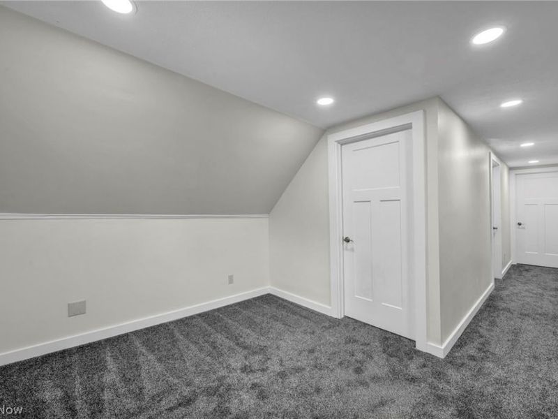 2124 Wascana Avenue, Lakewood, OH 44107 Photo 37
