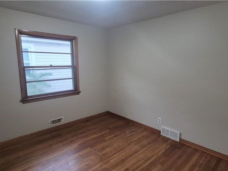 6379 State Road, Parma, OH 44134 Photo 10