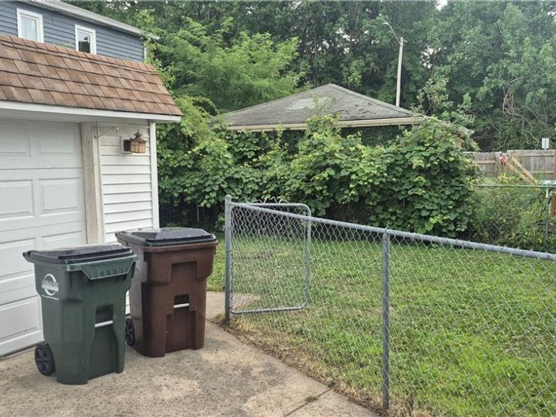 6379 State Road, Parma, OH 44134 Photo 27