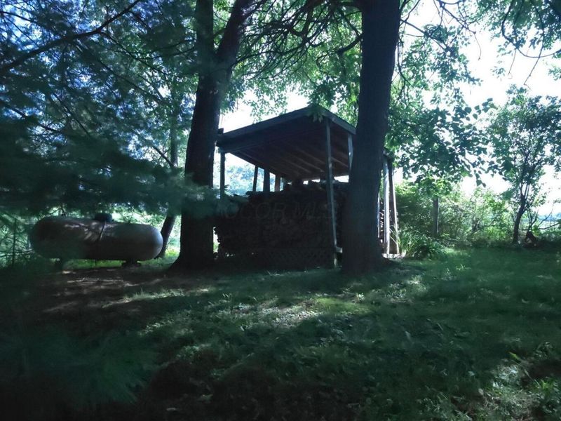 9056 Pleasant Valley Road NE, Frazeysburg, OH 43822 Photo 13