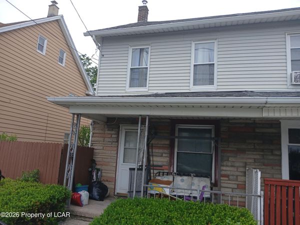9 N Chestnut Street, Tresckow, PA 18254