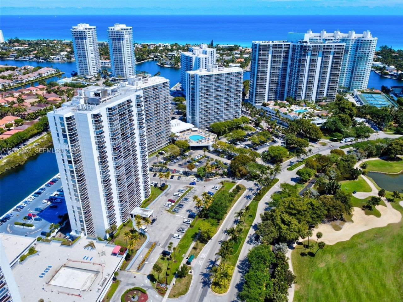3675 N Country Club Dr , Unit 2310, Aventura, FL 33180 Photo