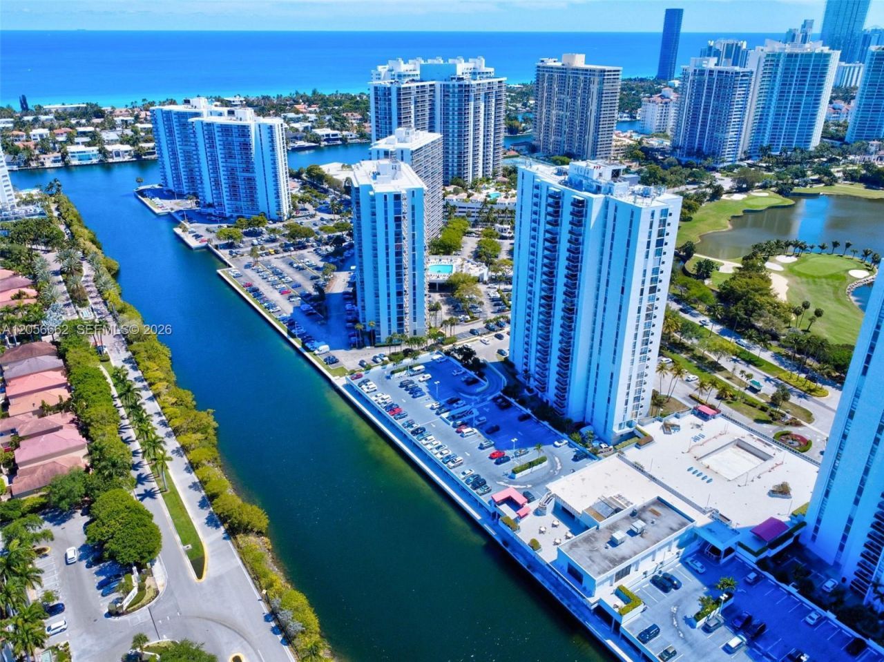 3675 N Country Club Dr , Unit 2310, Aventura, FL 33180 Photo