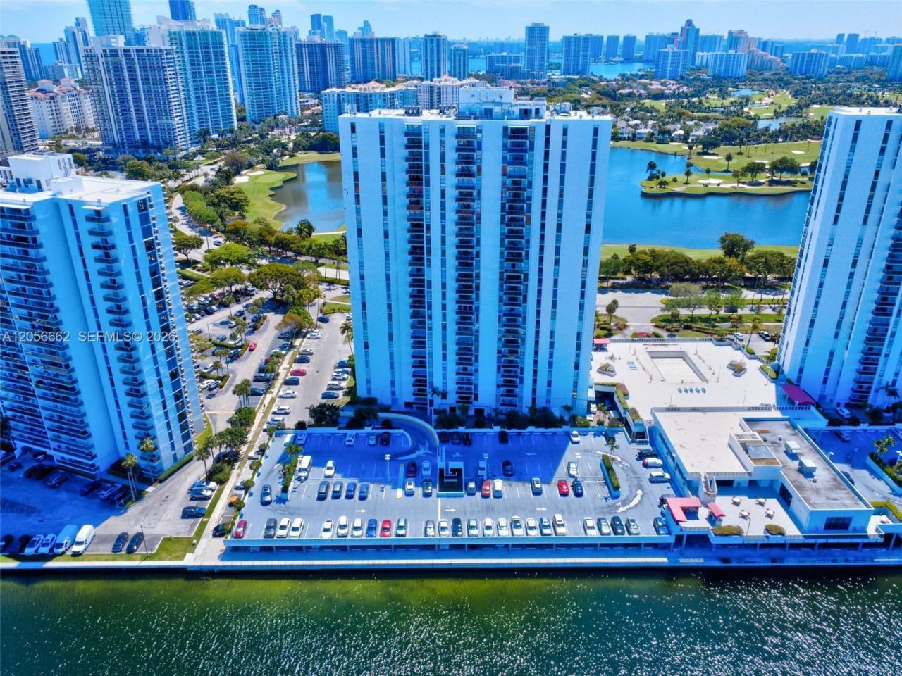 3675 N Country Club Dr , Unit 2310, Aventura, FL 33180 Photo