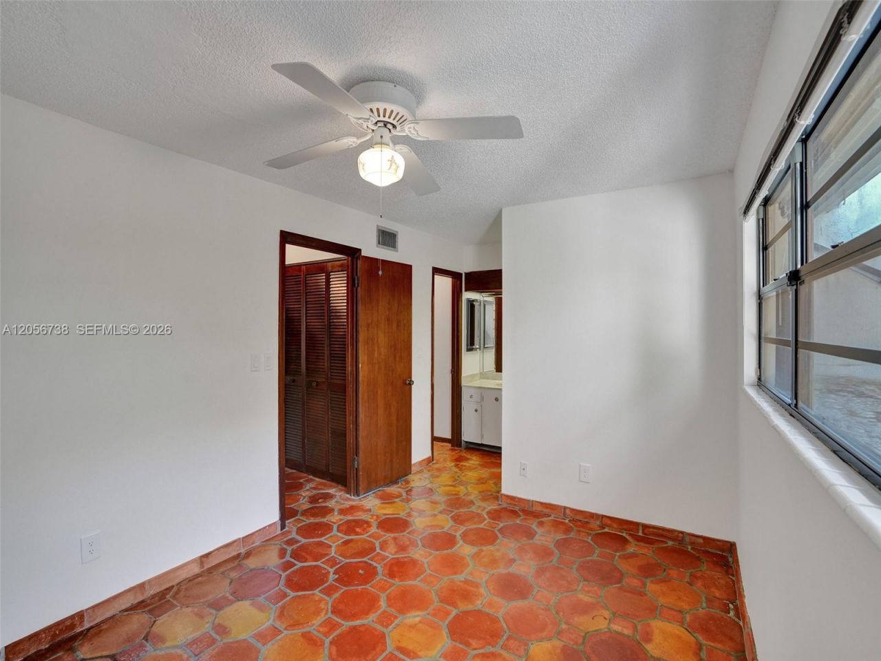 4863 SW 71st Pl , Miami, FL 33155 Photo