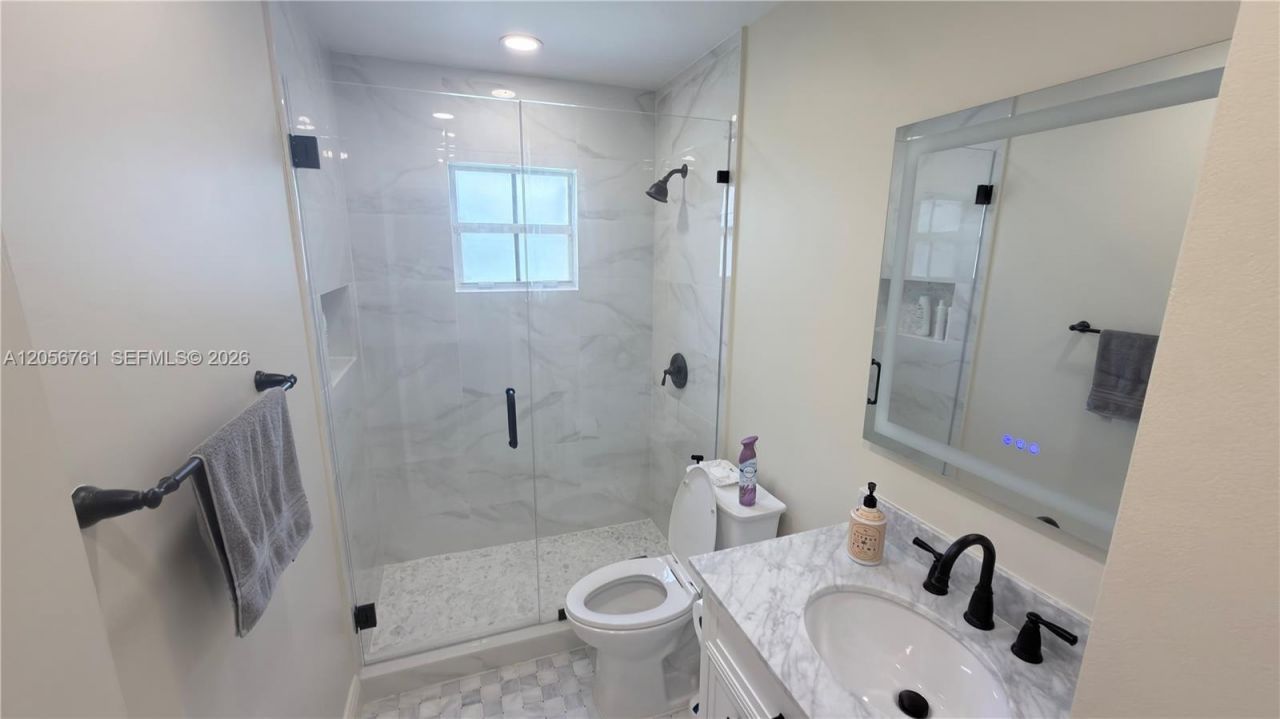 692 Maplewood Ct, Weston, FL 33327 Photo